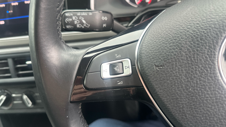 Volkswagen Polo 1.0 TSI 95 SE 5dr Petrol Hatchback